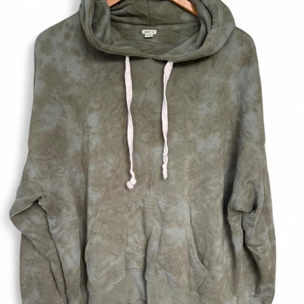Aerie green tie-dye hoodie #tiedye #aerie Very good condition Size Medium